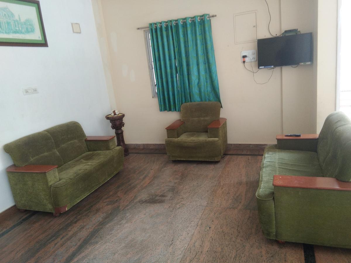 Sairam Residency Hotel Tirupati Exterior photo